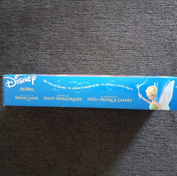 2001 Walt Disney Return to Neverland Tinkerbell - Picture 4 of 6